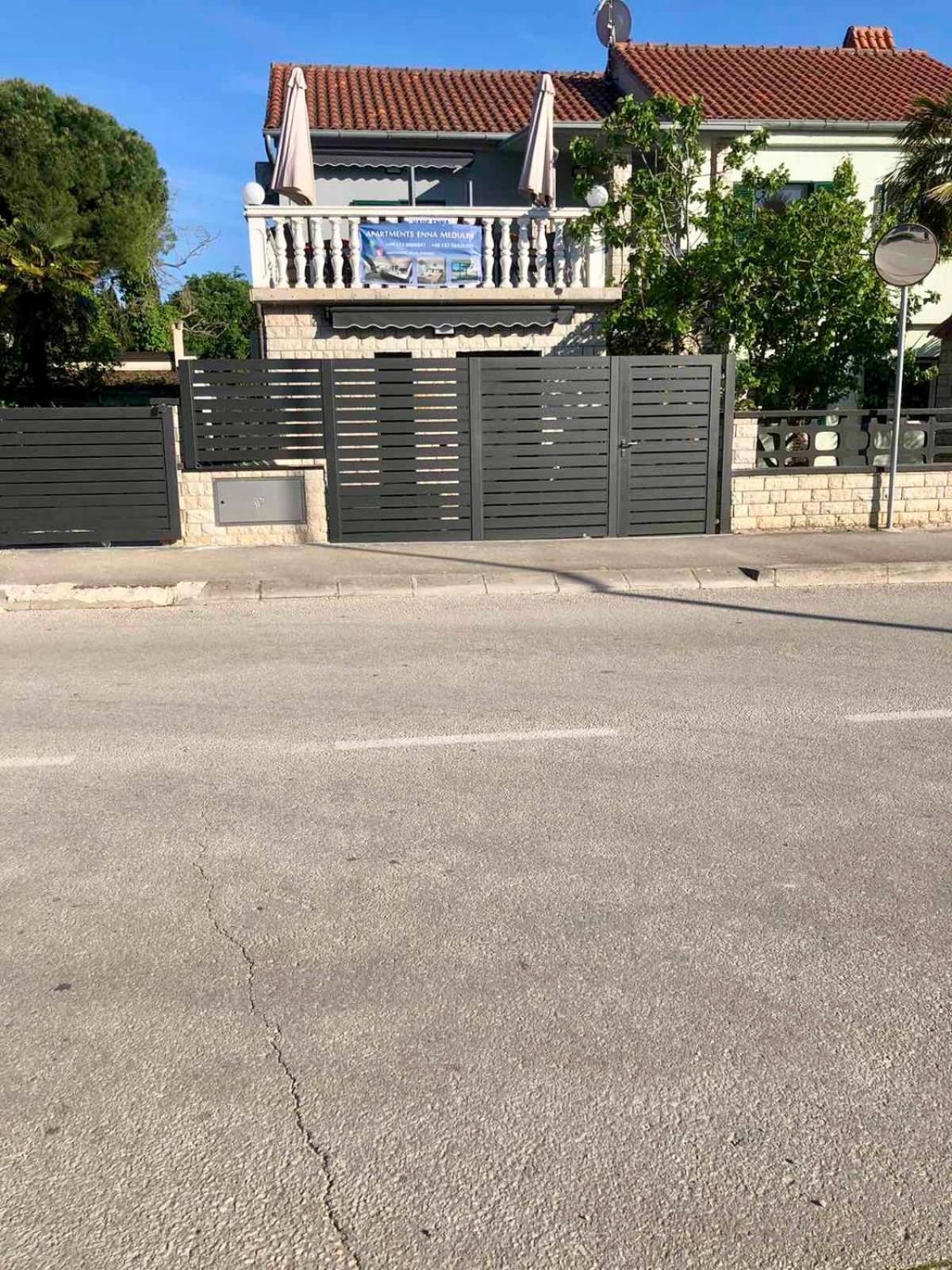 Enna Apartment C Perfect Location Медулин Екстер'єр фото